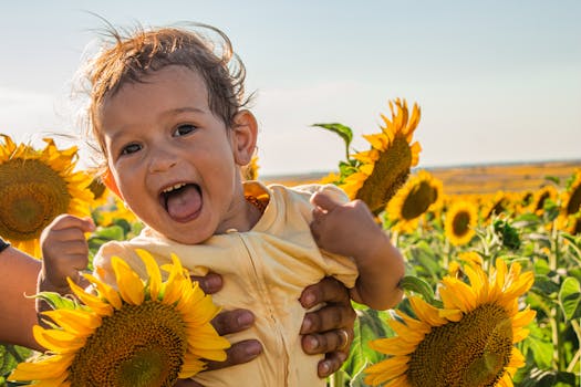 kids planting sunflowers